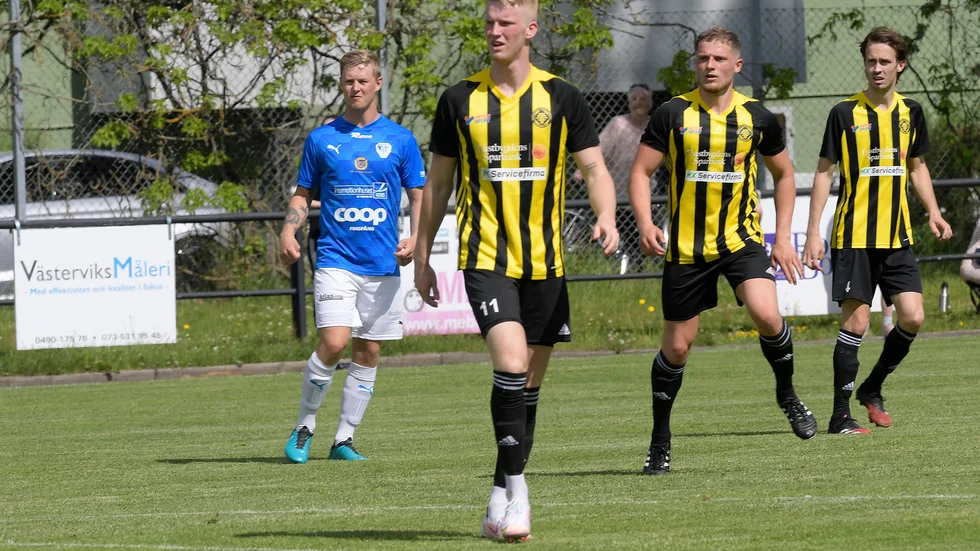 Tre förgrundsfigurer när VFF besegrade Torstorp var målskytten Tim Håvestam, mittfältaren Karl-Viktor Söderquist och ytterbacken Simon Larsson.