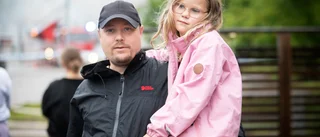 Telma skulle gå till förskolan: "Va! Brinner det pappa?"