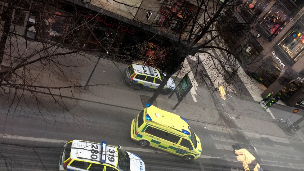 Drottninggatan 7 april 2017: En terrorbrottsplats i Sverige. Hur många terrorbrottsplatser har svenskar ställt till med ute i världen? 