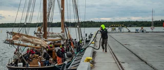 Långseglare lade till i Piteå 