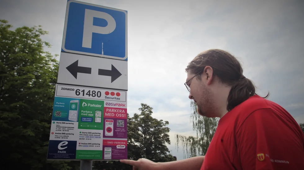 Felix Rylander kontaktade tidningen angående det nya systemet på besöksparkeringen utanför vårdcentralen i Mariefred. 