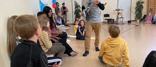 Gitarrfestivalen inleddes på Flogstaskolan 