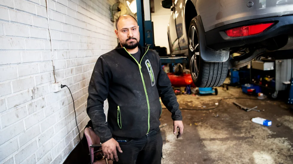 Fadi Saleha såg däcktjuvarna under pågående brott och kunde  hålla fast en av männen.