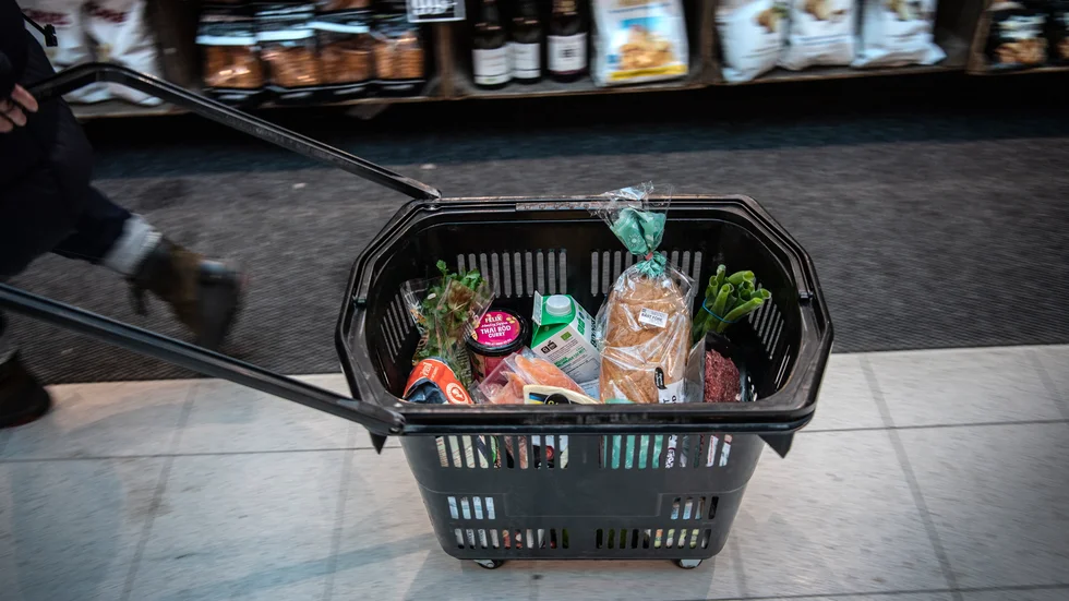 Det är ju kunder en butik behöver och kunderna har strömmat till. För Norge innebar det att matpriserna, i motsats till Sverige, bidrog till att hålla nere inflationen, skriver Veronica Palm i dagens krönika.