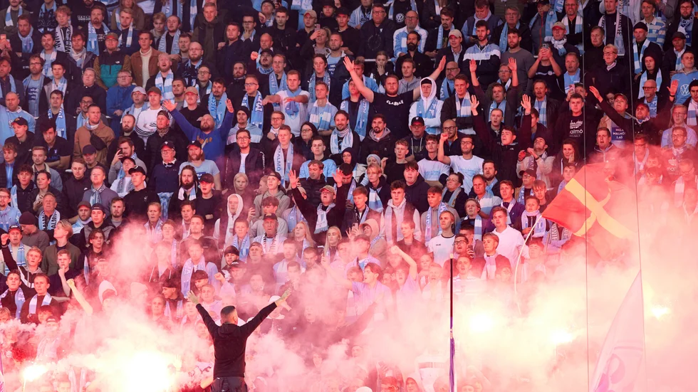 Malmös supporters under den allsvenska fotbollsmatchen mellan Malmö FF och Mjällby. Arkivbild.