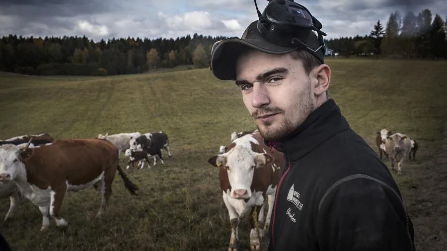 Alexander von Bothmer, ordförande i LRF Flens kommungrupp, är kritisk mot att bidraget för enskilda vägar kan förändras.
