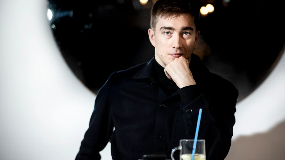 I oktober börjar Piteåsonen Tobias Forsberg sin nya karriär som föreläsare. "Nya perspektiv" heter den livsresa han ska ut och prata om. Hur man möter motgång och tar sig vidare när allt känns hopplöst.

