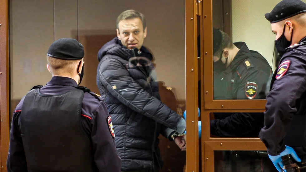 Alexej Navalnyj i domstol i februari. Arkivbild.