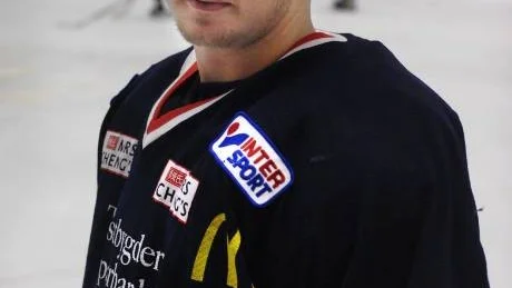 Fredrik Bertilsson är snart tillbaka i VIK-tröjan. "Jag skriver på i veckan", säger han till VT. Arkivfoto: Lisa Olaison