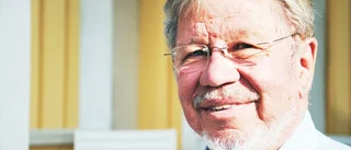 Populär prost i pension