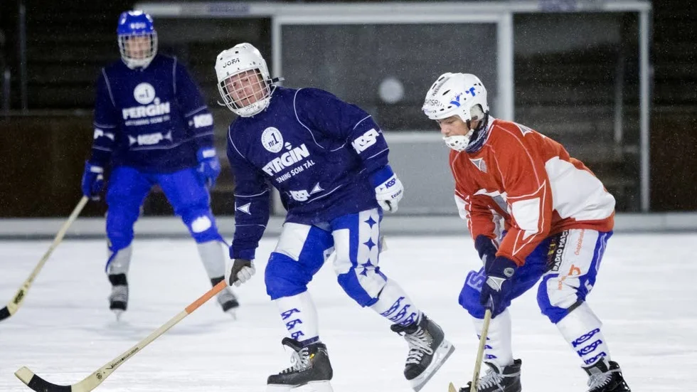 Frank Nordlund spelar SM, men inte för IFK Motala utan för moderklubben Lesjöfors.