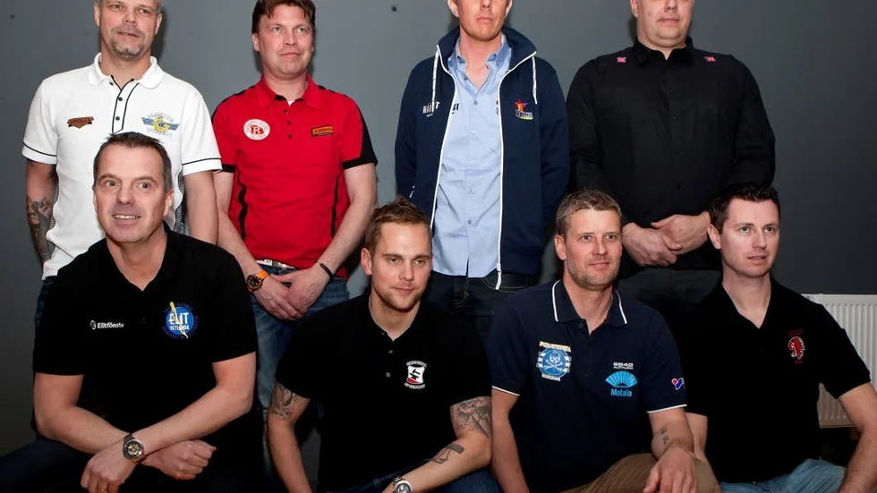 Elitseriens lagledare är nästan helt överens. Elit Vetlanda är favoriter till SM-guldet.