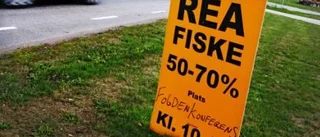 Olagliga skyltar stör trafikanter