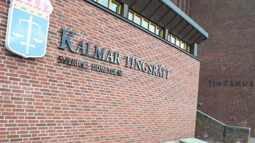 De båda misstänka rånarna har häktats av Kalmar tingsrätt. Nu har de även åtalats.