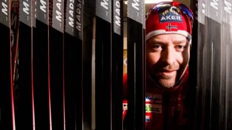 Vallachefen Knut Nystad säger att det norska landslaget inte är inblandat i tvisten.