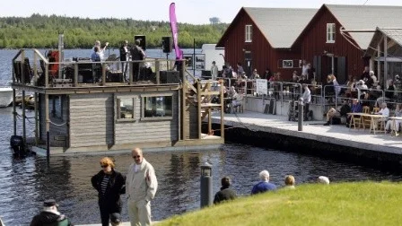Succé för den nya festivalscenen, så kan man sammanfatta eftermiddagens jazzkonsert från Piteflotten.