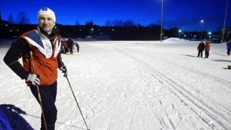 Snart på snö. Sven-Erik Pajala är ordförande i Piteå Skidallians, som redan den 31 oktober arrangerar säsongens första tävling på natursnö i landet. (Arkivbild)