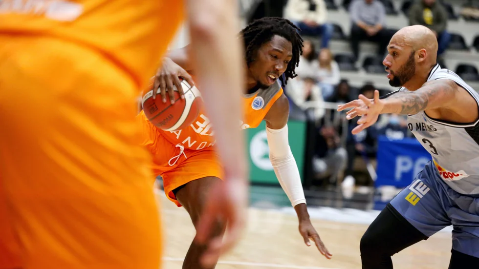 James Murray-Boyles blev poängbäst i Craiova, men Dolphins föll för andra gången på en dryg vecka i Rumänien.