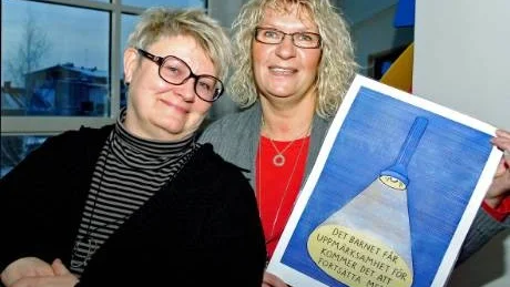 DUGER. "Det finns en oerhörd kraft och kunskap bland föräldrar, det är viktigt att få dem att känna att de duger", säger Susanna Björnermark, till höger, och Margareta Drugge.  Foto: Britt-Louise Spets
