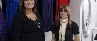 Frisör och kläder allt i samma butik