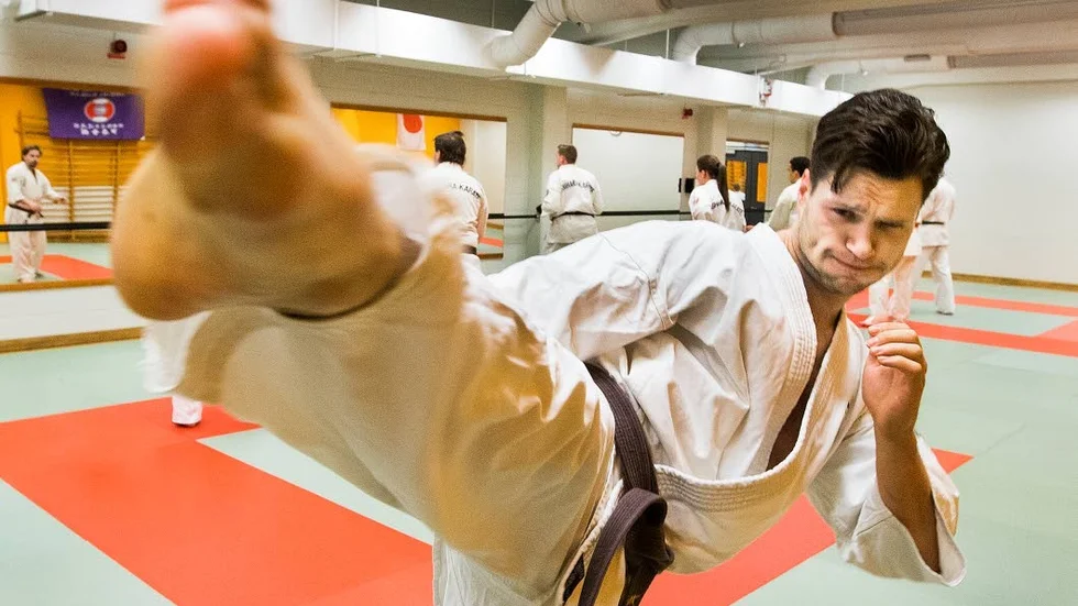 Europamästare. Amando Morino har vunnit EM i Ashihara-karate.