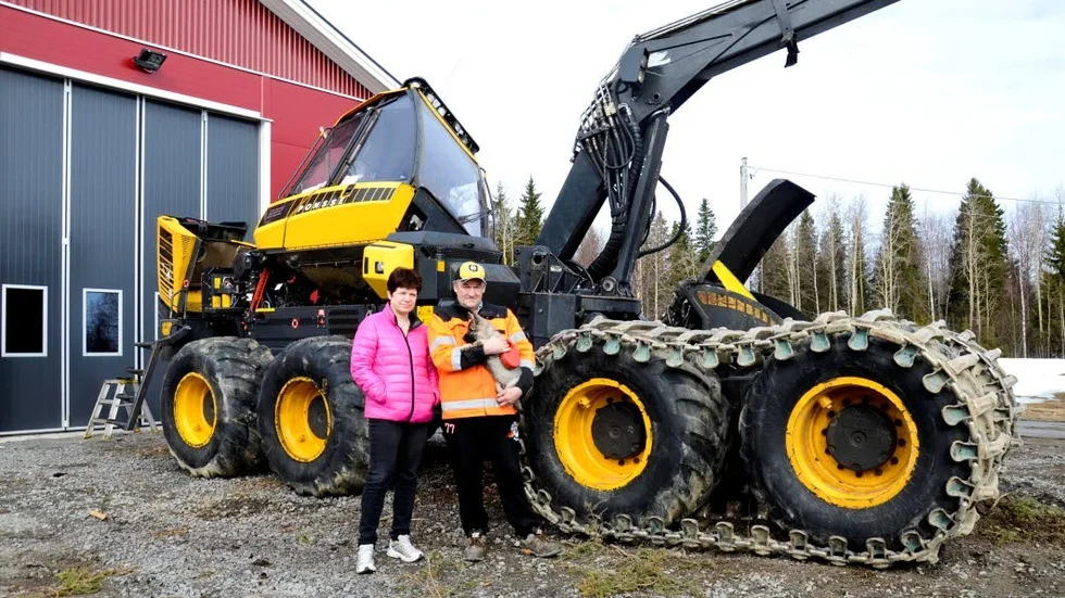 Osäkert. I 25 år har Rolf och Margareta Kitti drivit Kittis skogstjänst. Nu ser framtiden osäker ut för firman.