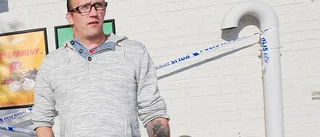 Mordet på hans pappa tas upp i tv