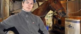 22-åring skadad i travolycka