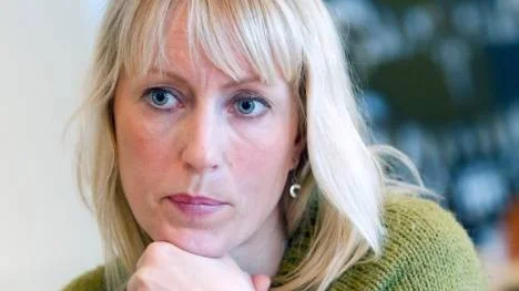 Maria Salomonsson är arbetsledare för produktionsköket på Porsnässkolan i Norrfjärden. Enligt henne är den nya arbetsmetoden med cook and chill både billigare och mindre stressig.