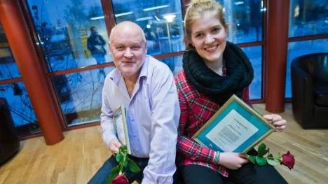 Roland Backlund och Melinda Olsson fick årets stipendium från Piteå kommun till årets ledare och idrottsutövare.