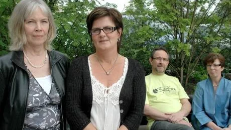 NÖJDA. "Det är rektorerna Christina Persson och Ingegerd Dahlgren med personal som gjort jobbet", säger Håkan Nyman och Monica Westman.  Foto: Britt-Louise Spets