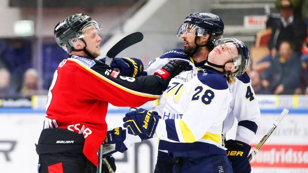 Per Savilahti Nagander spelade med finska Saipa halva förra säsongen. Återstår att se om han finns på isen när Luleå Hockey möter klubben i höst.