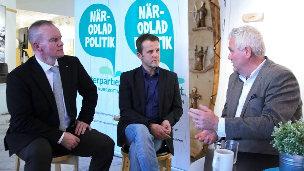 Regionalpolitik. Oppositionsrådet Lars-Åke Mukka, Kirunacenterns gruppledare Gunnar Selberg och Centerpartiets vice partiledare Anders W. Jonsson diskuterade regionalpolitiska frågor, däribland utvecklingen av rymdbasen Esrange.