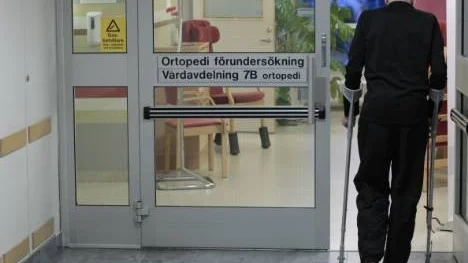 Ortopedin i Piteå utför cirka 600 knä- och höftledsplastiker varje år. Nu hotas verksamheten efter en utredning som vill att all sjukvård som kräver specialiserade resurser bedrivs i Sunderbyn och Gällivare.