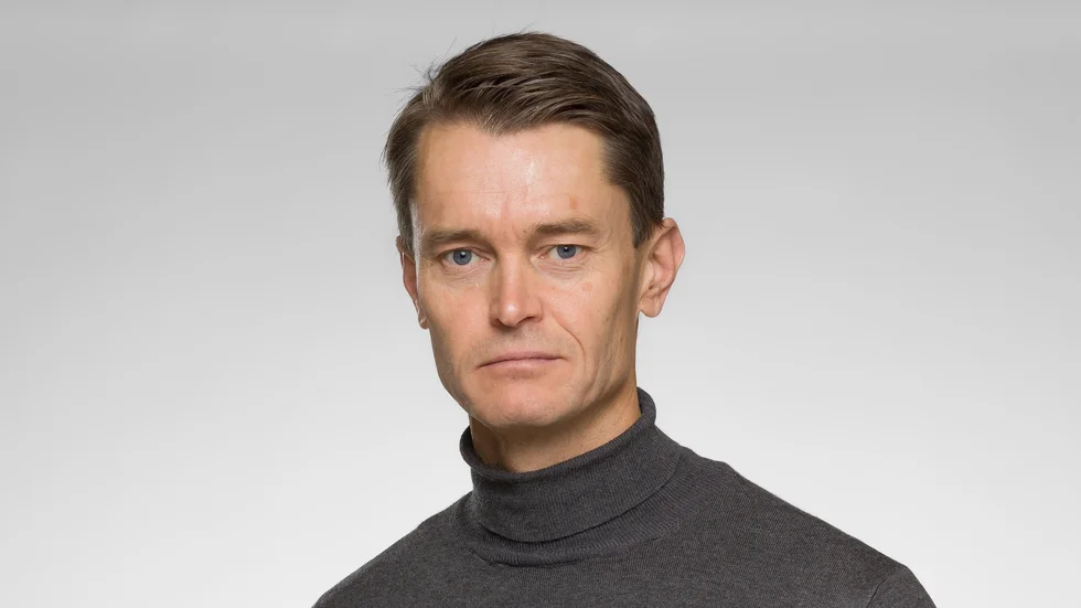Mattias Johansson (C) är kritisk mot planen att låta 14 miljoner kronor under två år gå till satsningar som var tänkta för kulturhuvudstadsprojektet.
