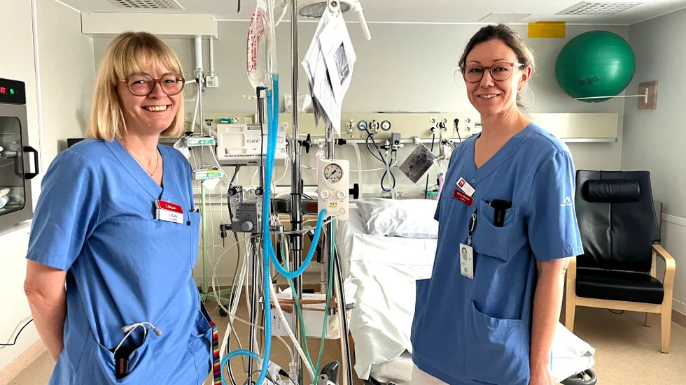Målet nollseparation är ett samarbete mellan barn- och kvinnokliniken på Västerviks sjukhus. Barnläkare Cecilia Kåremyr och förlossningsläkare Maria Källman är delaktiga och positiva till arbetssättet.