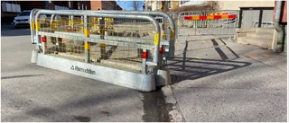 Trafik och boende påverkas av vattenläcka i centrum