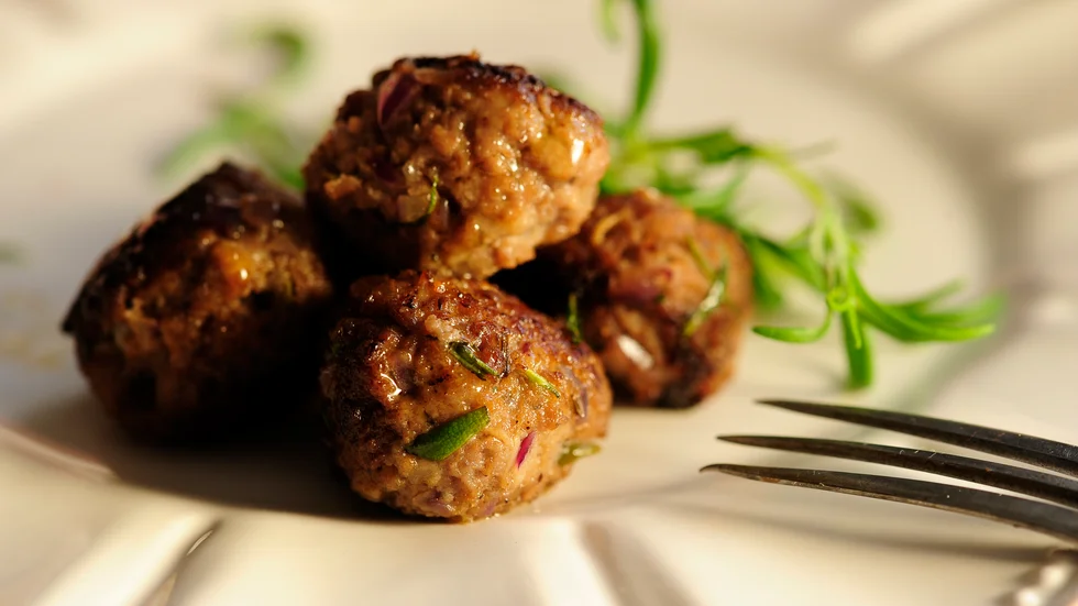 Snart är korruption lika vardagligt som köttbullar och potatis med brunsås. 