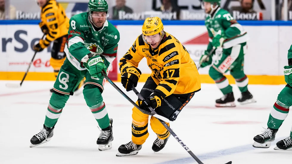 Pär Lindholm hyllar föreningen efter att laget gått upp i serieledning.
