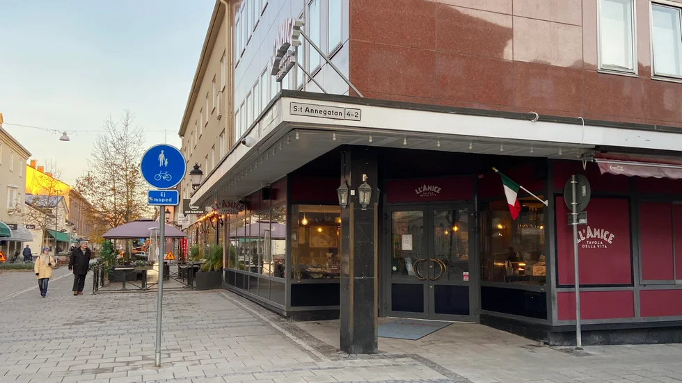 Alkoholtillståndet svävar i fara. En utredning pågår kring om krogen ska få behålla det eller inte. 