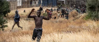 Migrant skärmflög från Marocko till Spanien