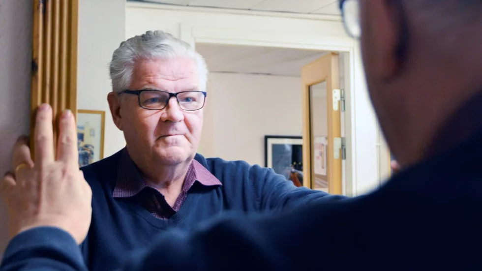 HUR FUNGERAR VI MÄNNISKOR? Karl-Erik Tjäder har alltid varit intresserad av andra världskriget, nu har han gått i förintelsens fotspår. ”Fanns det inte en gnutta medmänsklighet?”, frågar sig han.