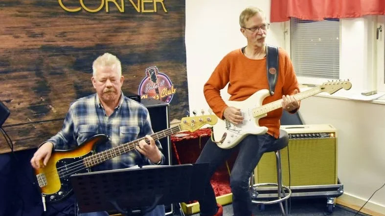 Två av bandmedlemmarna i Rocket 88 & The Rockettes i replokalen i före detta flygledartornet; Lars Eriksson och Jim Öman. Arkivbild.