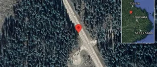 Personbil stillastående på väg 56 - problem i trafiken