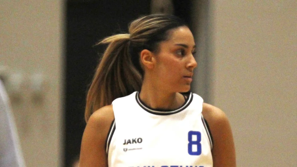 Jasmine Abdelkader var en av EB:s poängplockare i segermatchen mot Hammarby.