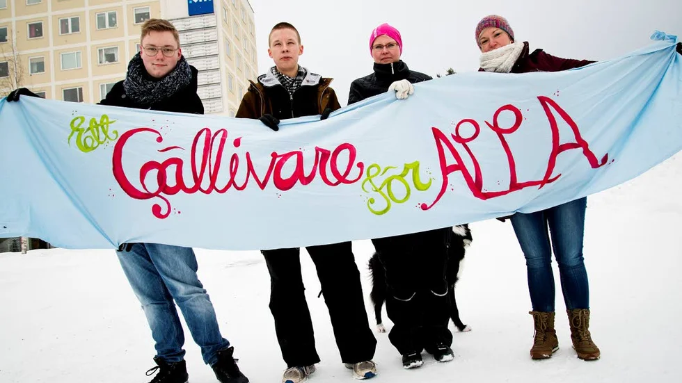 PRIDEPARAD. Nätverket Ett Gällivare för alla anordnar den första prideparaden i Gällivare. Några av arrangörerna är A­rvid Nordvall, Magnus Tornberg, Annika Bääkkölä och P­ernilla Fagerlönn.