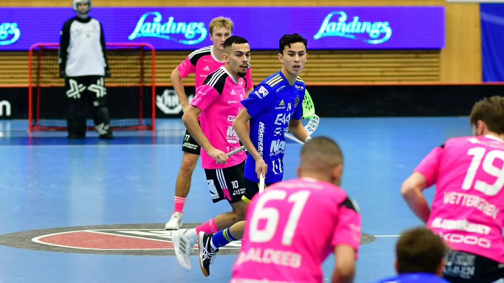 Melvin Alm Mendoza, här i Hagundas blåa tröja. 