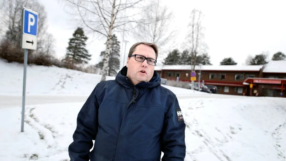NYA TURER. ”Vi ska försöka få till en lokal folkomröstning om äldreboendets placering”, säger Socialdemokraternas Niclas Hökfors (S).