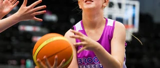Hon vill bli som idolen – Katie Bussey