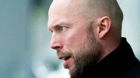 Bistert, Burström.